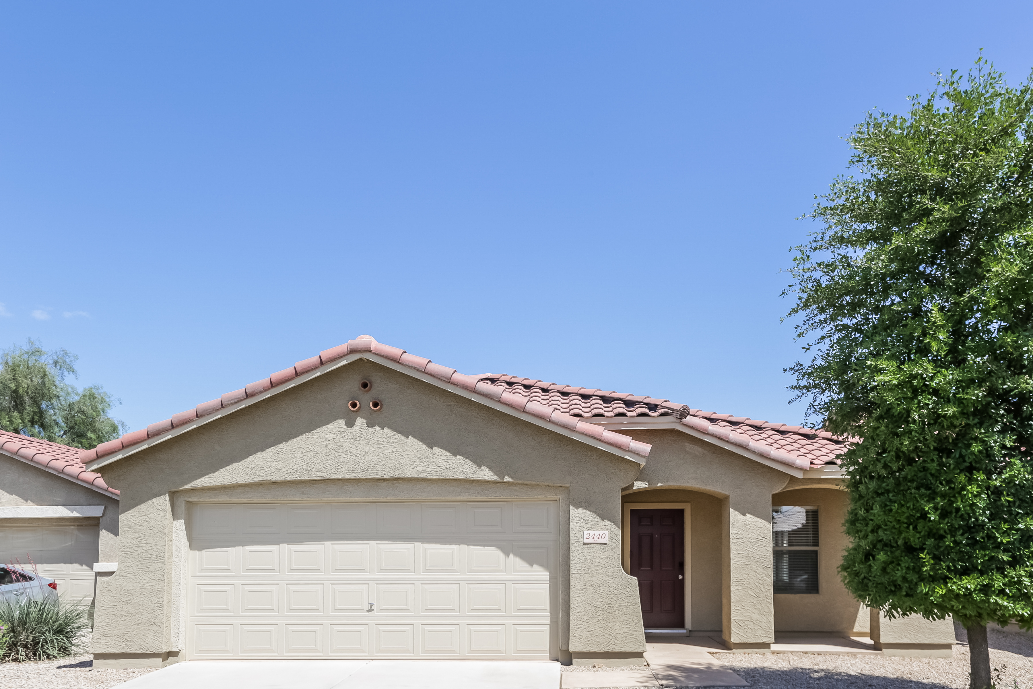 2440 W Romley Rd Phoenix, AZ 85041